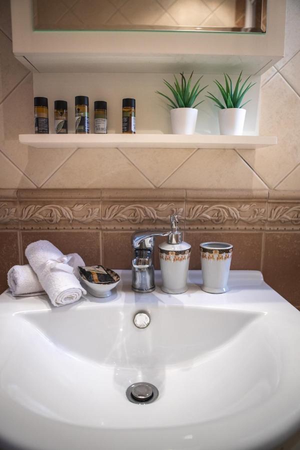 Luxury & Cozy Apartment Volos Esterno foto